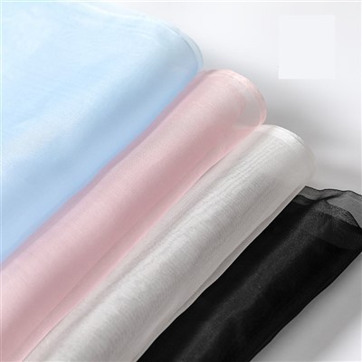 Шифонова шовкова тканина з тисненням